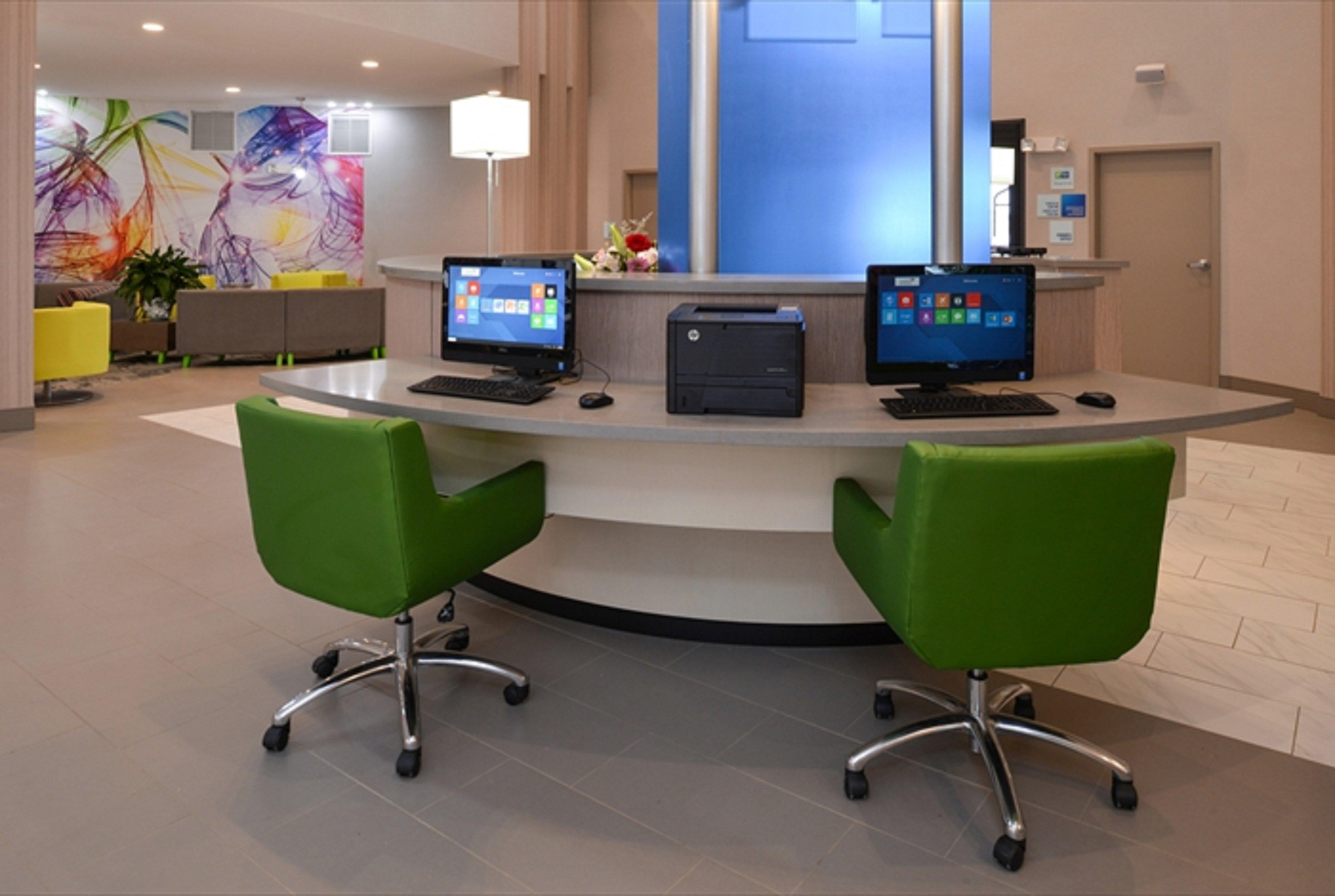 Holiday Inn Express & Suites Shippensburg By Ihg Eksteriør billede