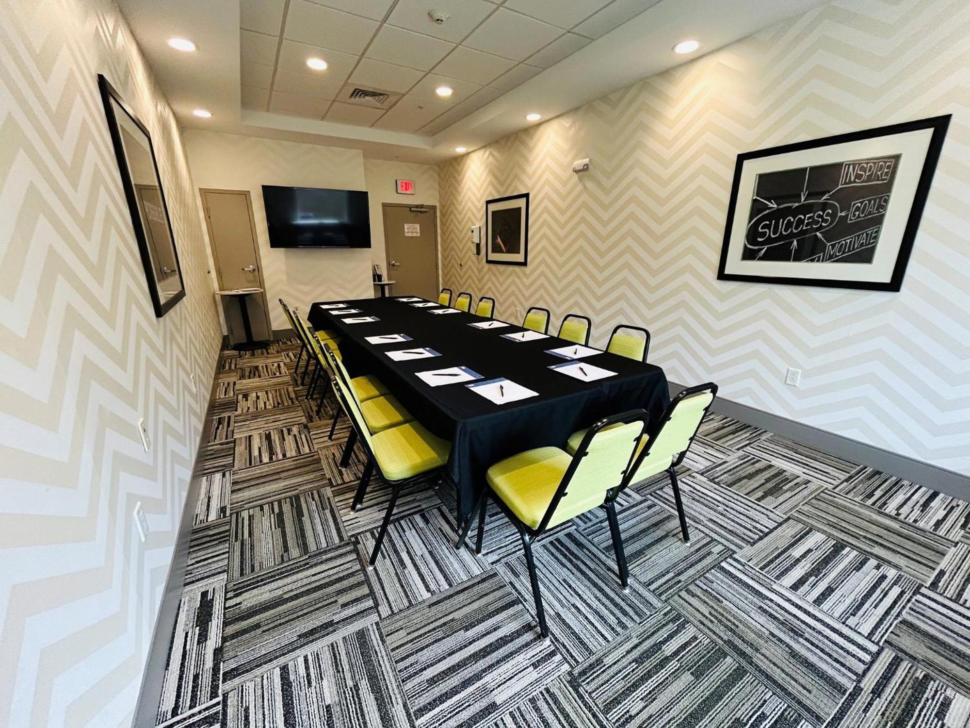 Holiday Inn Express & Suites Shippensburg By Ihg Eksteriør billede