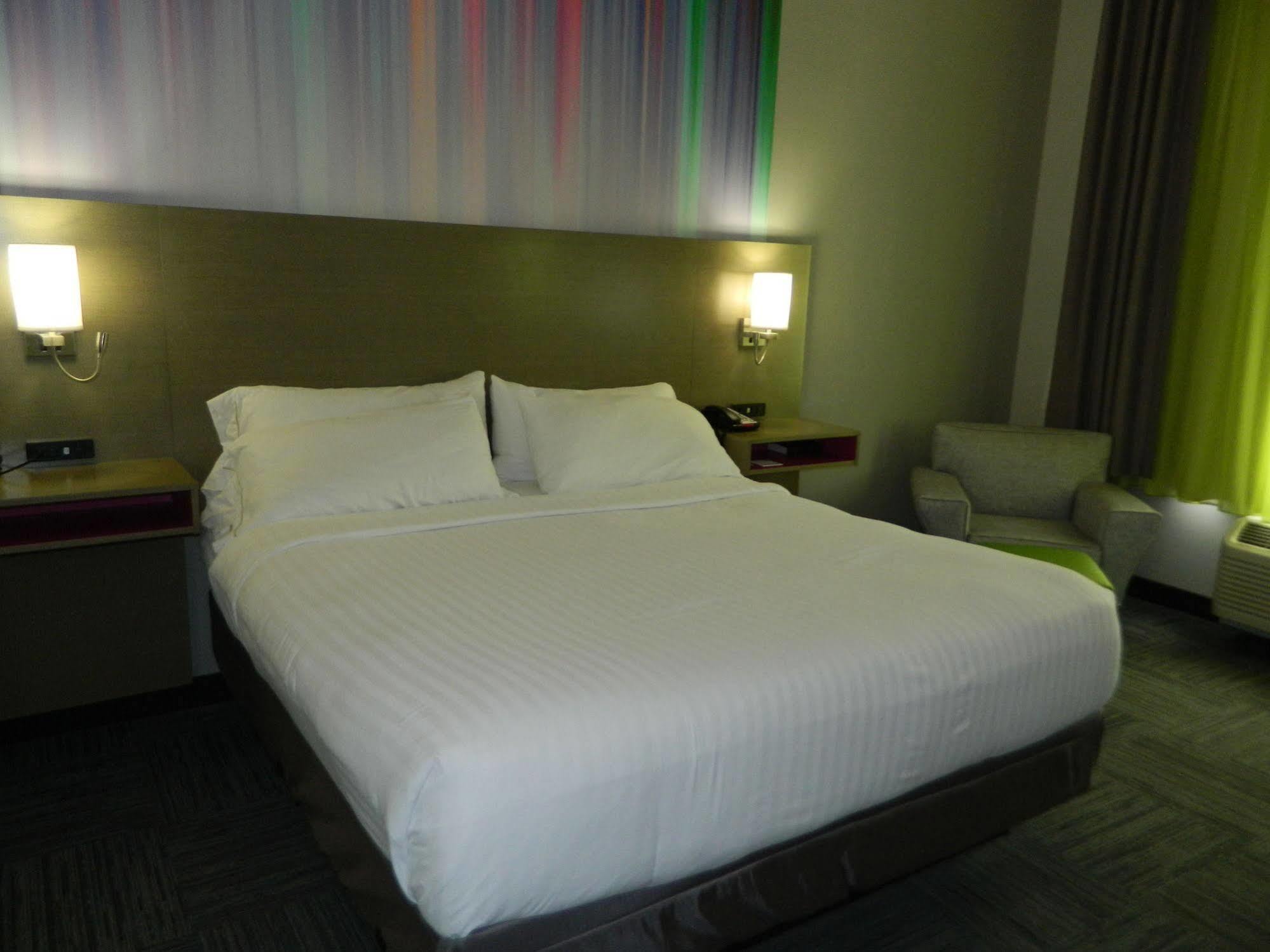 Holiday Inn Express & Suites Shippensburg By Ihg Eksteriør billede